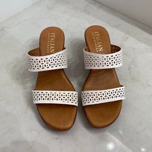 Woman's summer sandals.  Wedge heel, white size 9.5.  Italian Shoemakers.
